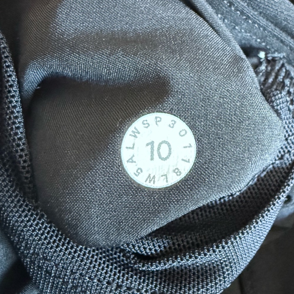 Lululemon On The Fly Pant *28" Black Size 10 - Picture 13 of 15